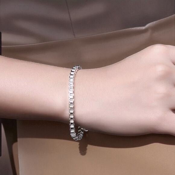 4MM box chain 925 Stamp Silver color Bracelet 7” Unisex - Picture 2 of 4